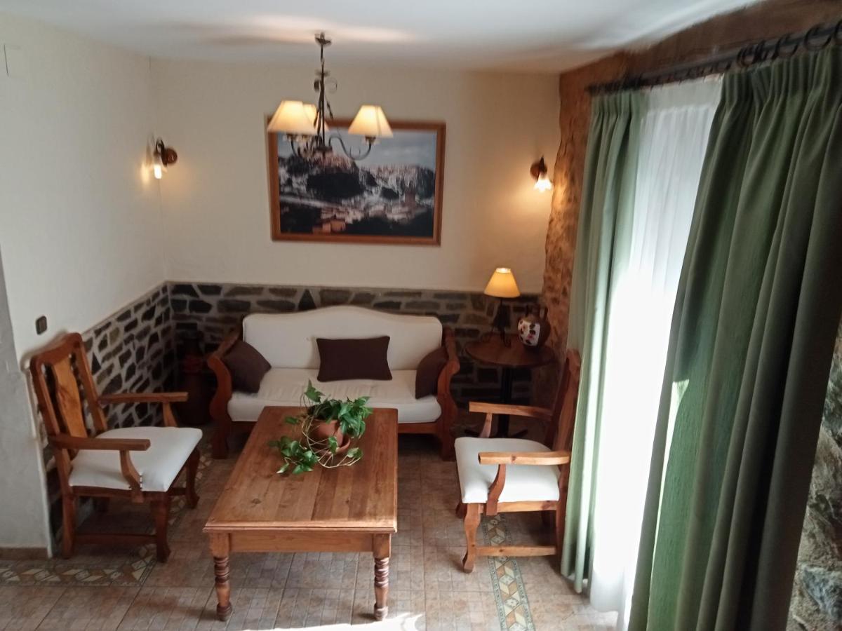 Hotel Villa De Berzocana المظهر الخارجي الصورة